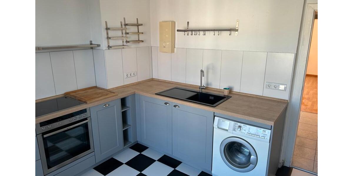 Etagenwohnung Düsseldorf Stadtbezirk 3 - 3 Zimmer, 94 m&sup2;, 1.570&euro; | Angebot:25105146