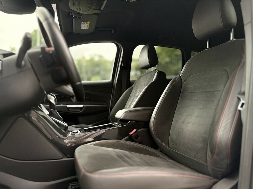 Kuga ST-Line KeylessGO Kamera