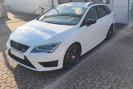 Seat Leon 117.000 km 16.699 &euro; Hattingen 45527