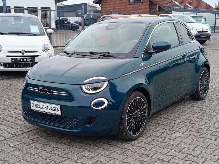 Fiat 500e 13.676 km 27.890 € Kempen 47906