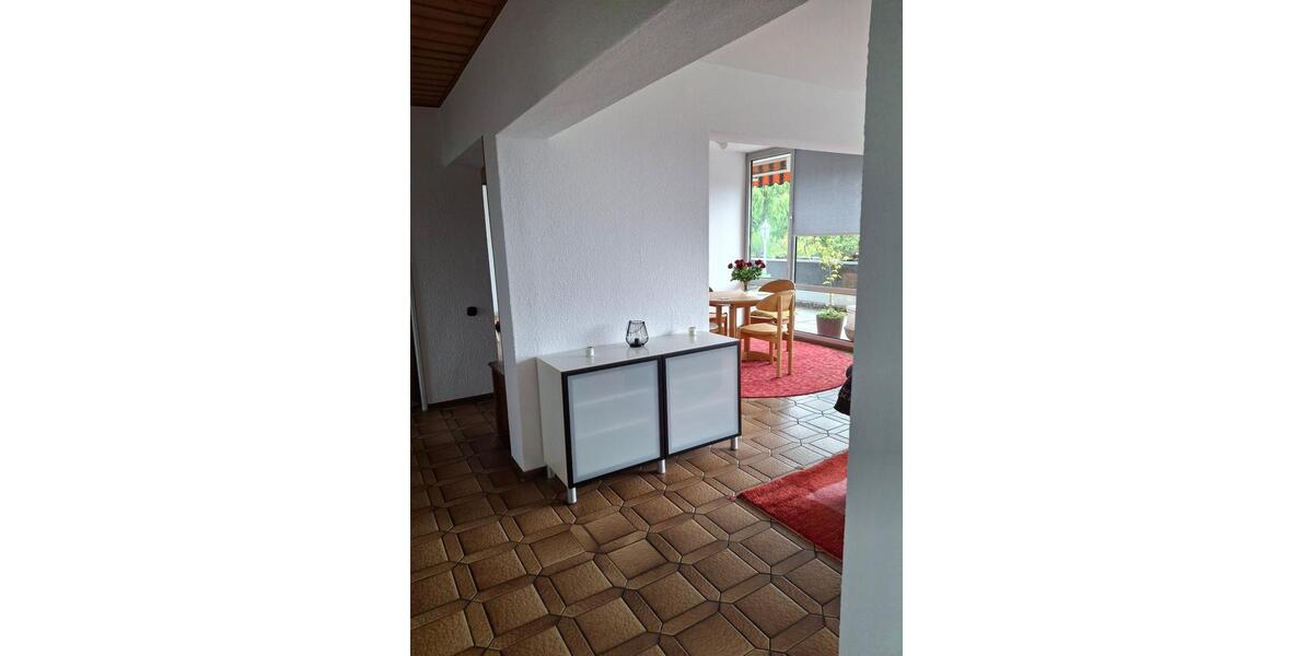 Etagenwohnung Duisburg Rheinhausen - 3 Zimmer, 83 m&sup2;, 750&euro; | Angebot:26322732