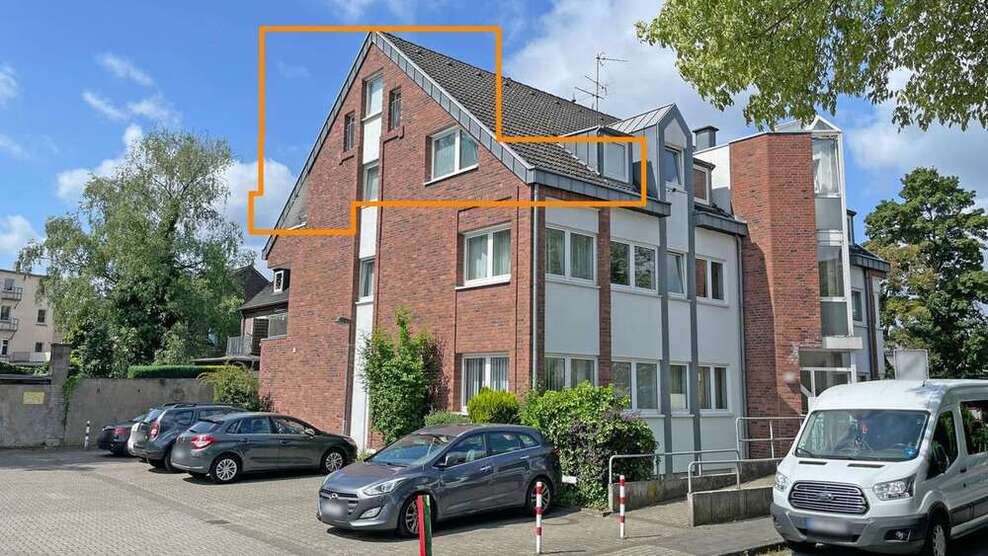 Wohnung zum Kaufen in Duisburg 275.000 € 141.47 m²