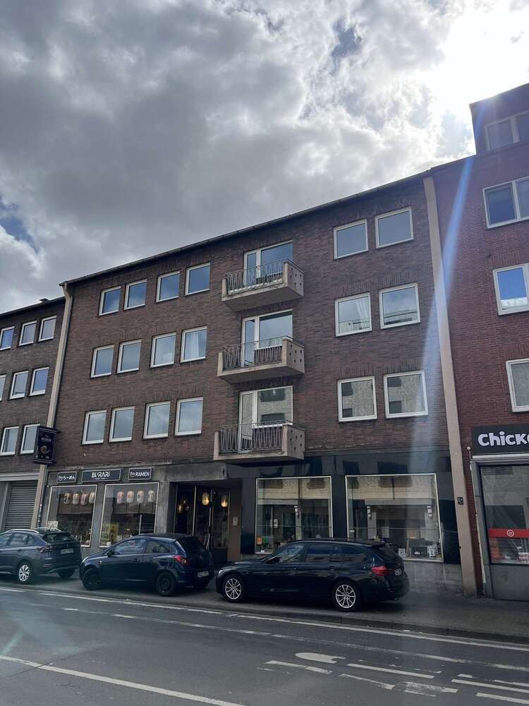 Haus zum Kaufen in Duisburg 1.390.000 € 730 m²