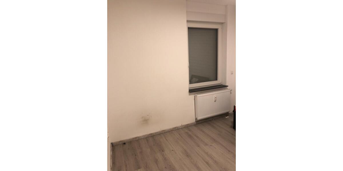 Erdgeschoßwohnung Oberhausen Schmachtendorf - 2.5 Zimmer, 45 m&sup2;, 700&euro; | Angebot:26326989