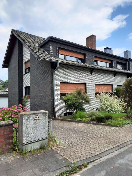 Haus zum Kaufen in Rheinberg-Orsoy 629.000 € 273 m²