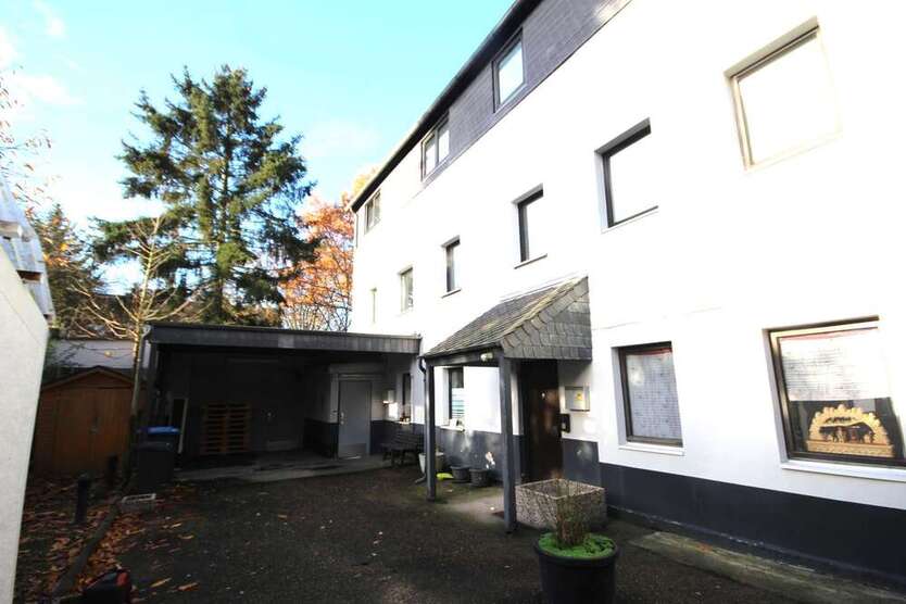 Haus zum Kaufen in Düsseldorf 263.000 € 117 m²
