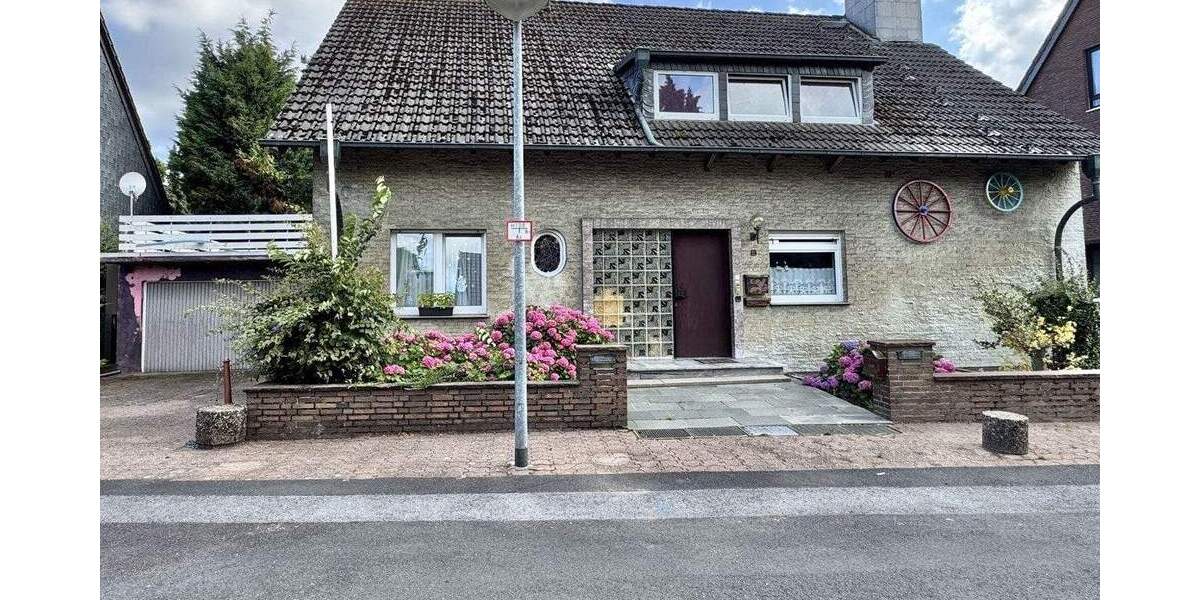 Einfamilienhaus Rheinberg Eversael - 6 Zimmer, 221 m&sup2;, 450.000&euro; | Angebot:25685991