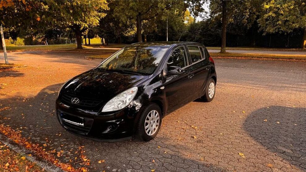 i20