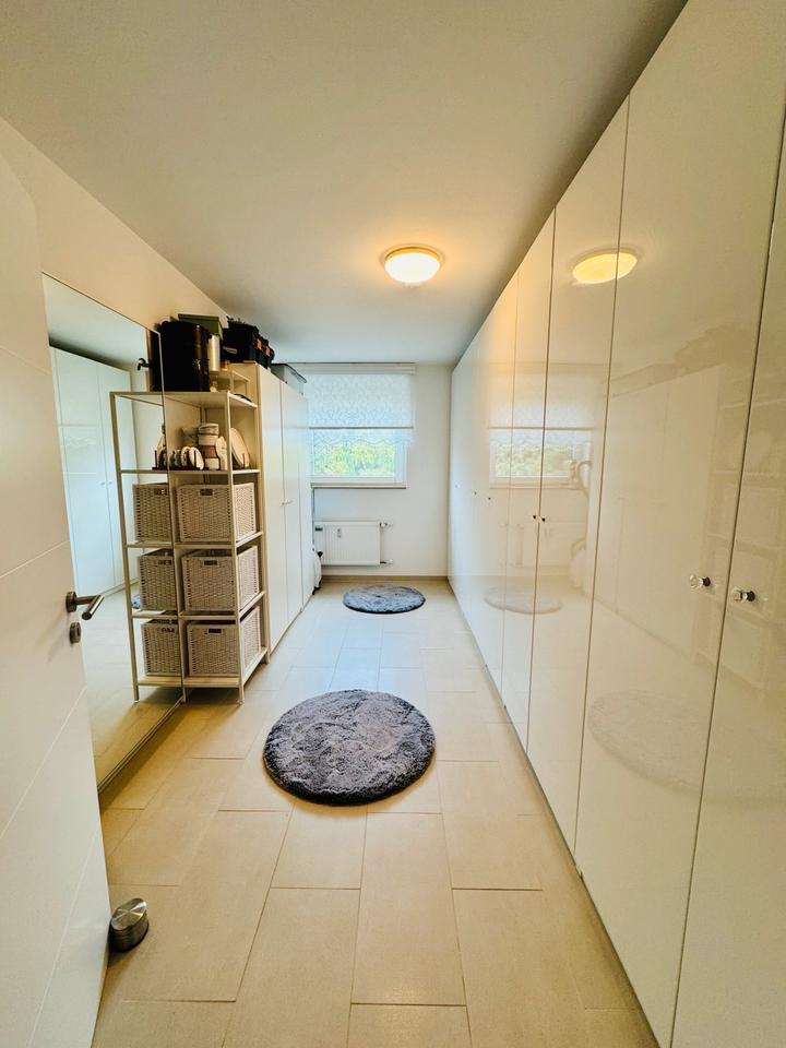 Familienfreundlich & modern - sanierte 4-Zimmer-ETW in OB-Lirich zimmer
