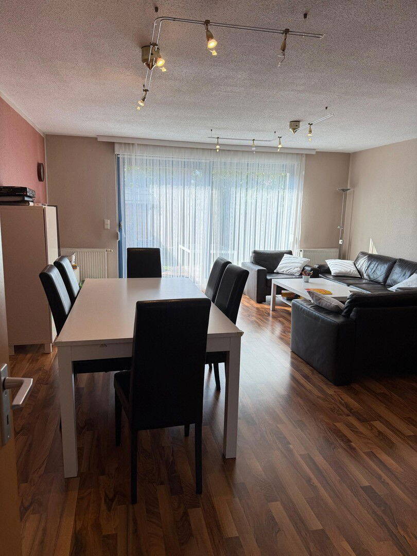 Einfamilienhaus prov.frei, wunderschöne Siedlung 5 zimmer