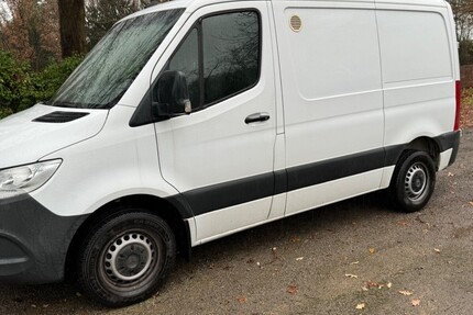 Mercedes-Benz Sprinter 131.197 km 32.500 € Rheinberg 47495