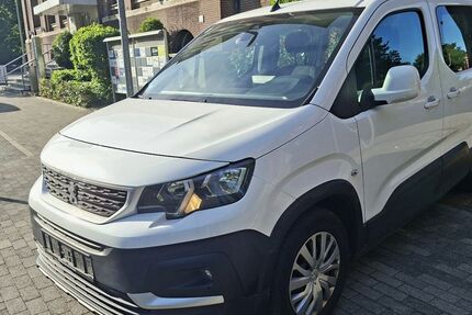 Peugeot Rifter 123.000 km 11.500 &euro; Mülheim an der Ruhr 45473