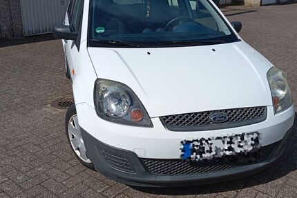 Ford Fiesta 118.900 km 1.150 &euro; Wesel 46485