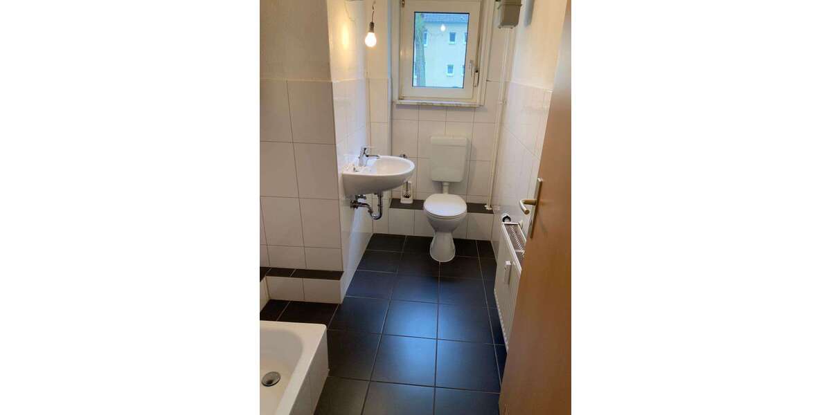 Etagenwohnung Duisburg Huckingen - 2 Zimmer, 51 m&sup2;, 479&euro; | Angebot:26865005