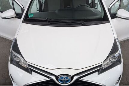 Toyota Yaris 122.500 km 10.987 &euro; Düsseldorf 40227