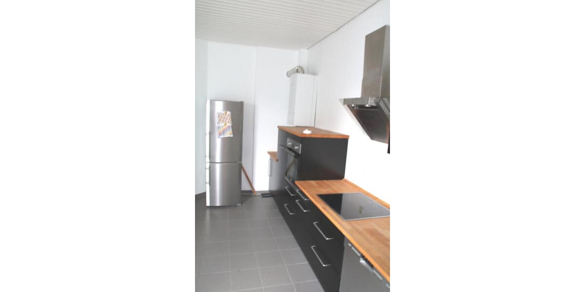 Teilmöblierte, ruhige renovierte Wohnung in bester Lage 2 zimmer