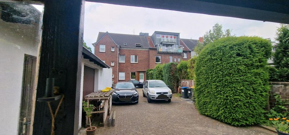 Mehrfamilienhaus, Wohnhaus Duisburg Rheinhausen - 15 Zimmer, 220 m&sup2;, 500.000&euro; | Angebot:27003180