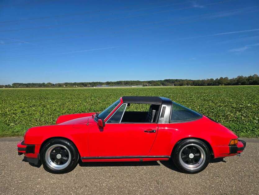 Porsche 911 116.500 km 54.750 € Mönchengladbach 41236
