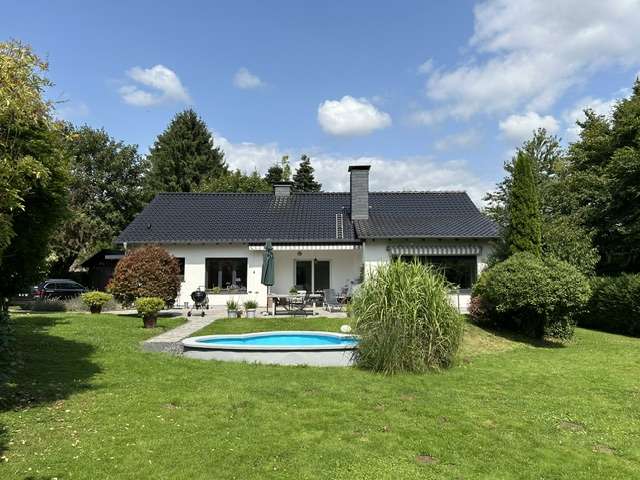 Einfamilienhaus Velbert - 5 Zimmer, 189 m&sup2;, 2.250&euro; | Angebot:27352464