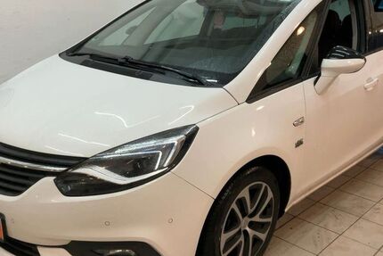 Opel Zafira 113.865 km 12.999 &euro; Düsseldorf 40233