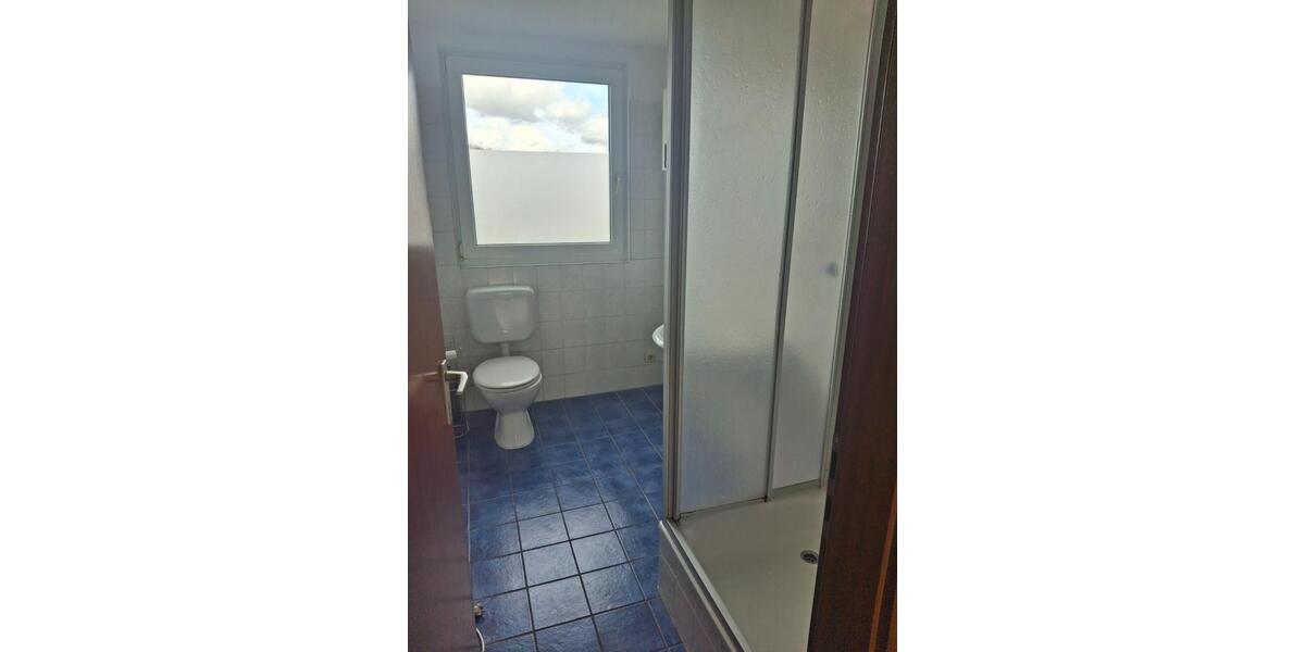 Dachgeschoßwohnung Essen Stadtbezirk VII - 3 Zimmer, 80 m&sup2;, 650&euro; | Angebot:25612945