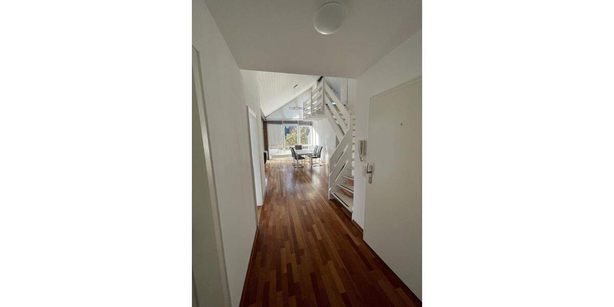 Etagenwohnung Düsseldorf Unterbach - 4 Zimmer, 99 m&sup2;, 2.400&euro; | Angebot:25659177