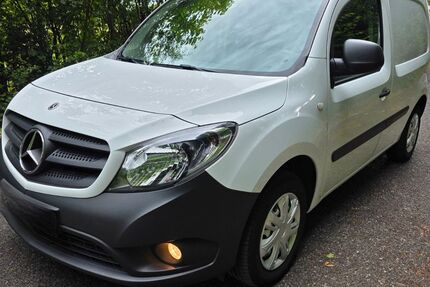 Mercedes-Benz Citan 83.300 km 10.590 &euro; Düsseldorf 40591