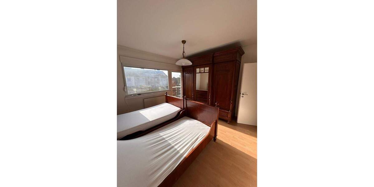 Reihenhaus Wesel - 4 Zimmer, 135 m&sup2;, 300.000&euro; | Angebot:25666297