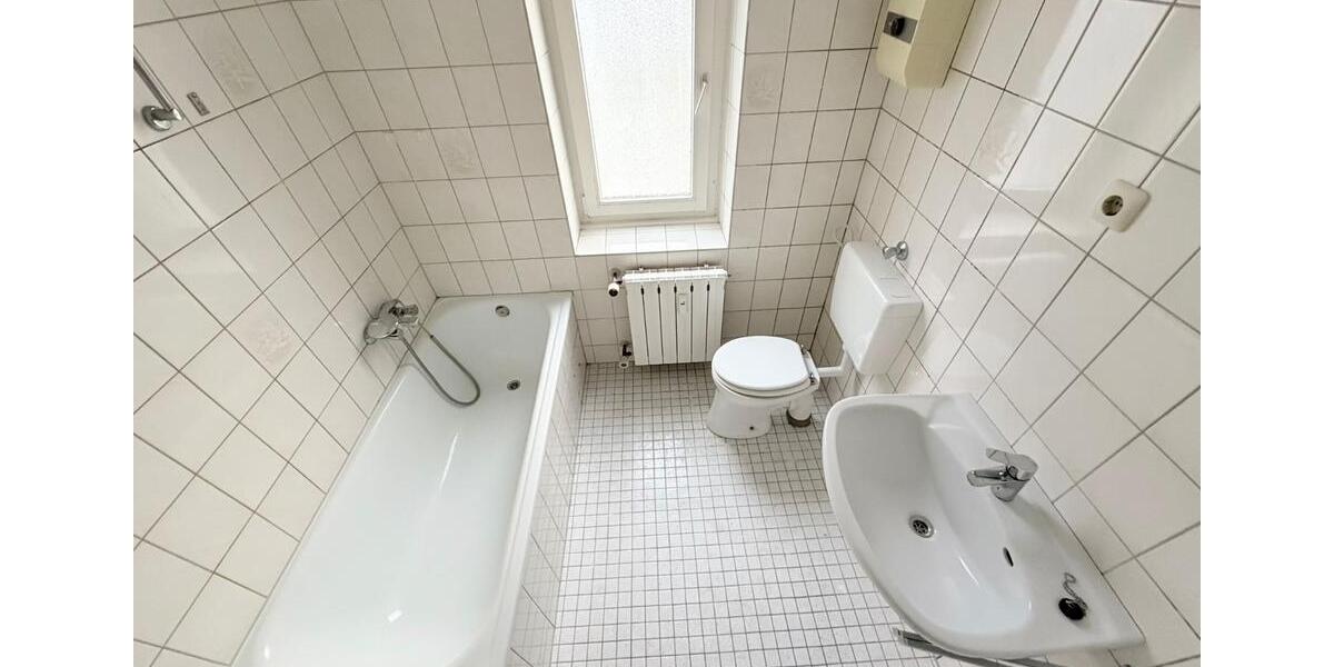 Etagenwohnung Duisburg Rheinhausen - 2 Zimmer, 73 m&sup2;, 633&euro; | Angebot:25304410