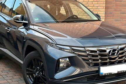 Hyundai TUCSON 73.000 km 21.990 &euro; Moers 47445