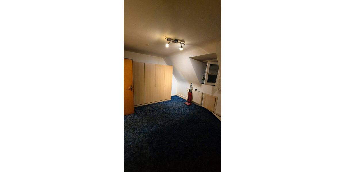 Dachgeschoßwohnung Velbert Pöthen - 2 Zimmer, 57 m&sup2;, 99.000&euro; | Angebot:24747227