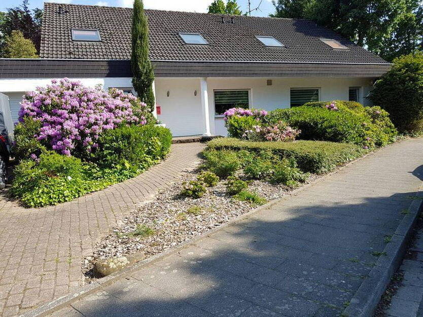 Lage, Lage, Lage - Immobilie Wohn-Nutzfläche über 500qm Speckgürtel Düsseldorf --- Köln