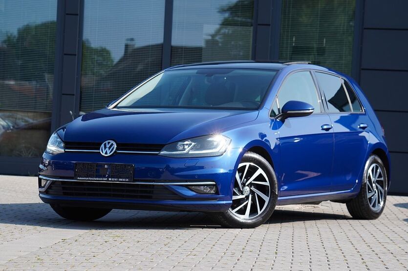 VW Golf 97.000 km 13.980 € Korschenbroich 41352