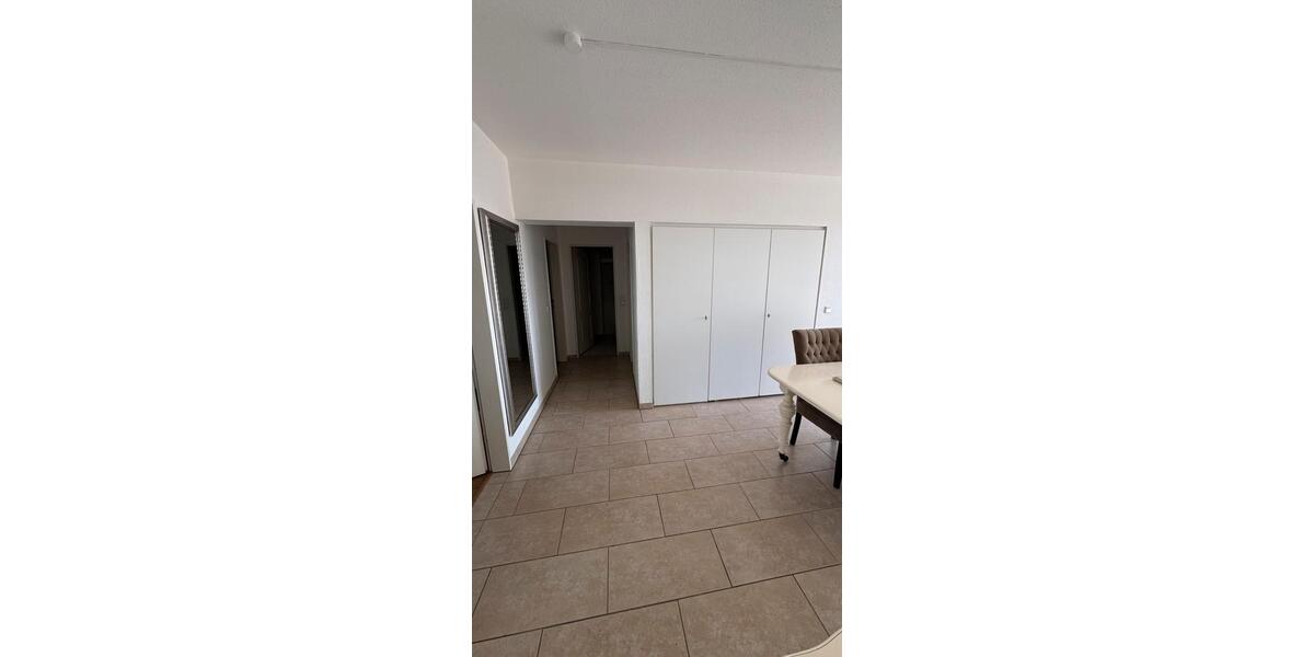 Etagenwohnung Duisburg Walsum - 4 Zimmer, 89 m&sup2;, 229.000&euro; | Angebot:26226737