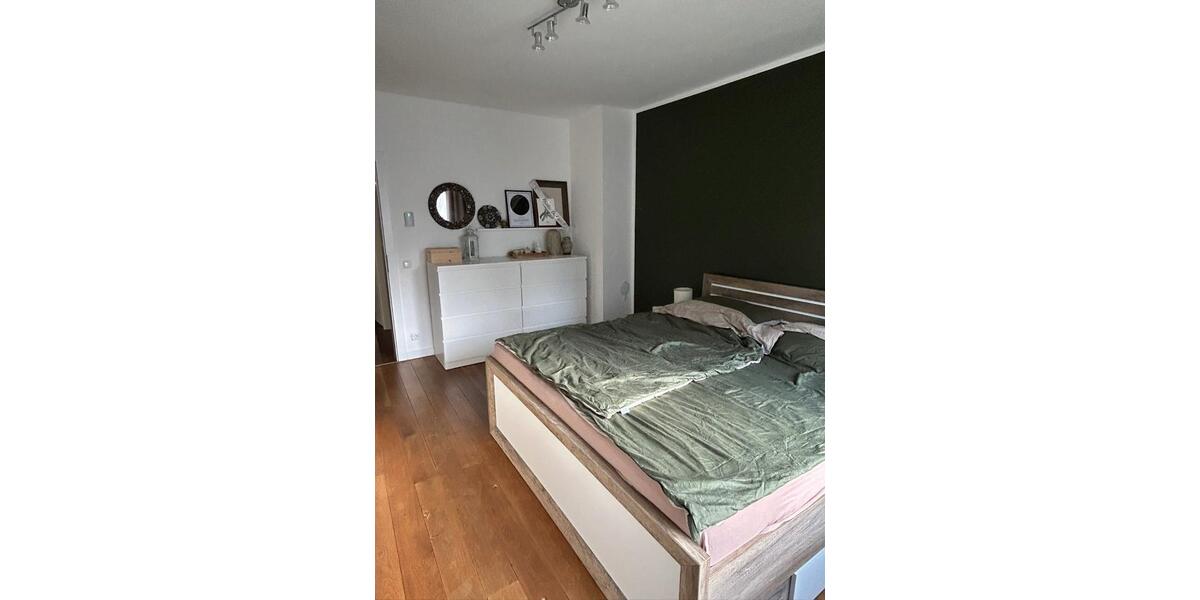 Etagenwohnung Essen Stadtbezirk III - 5 Zimmer, 109 m&sup2;, 292.000&euro; | Angebot:25649533