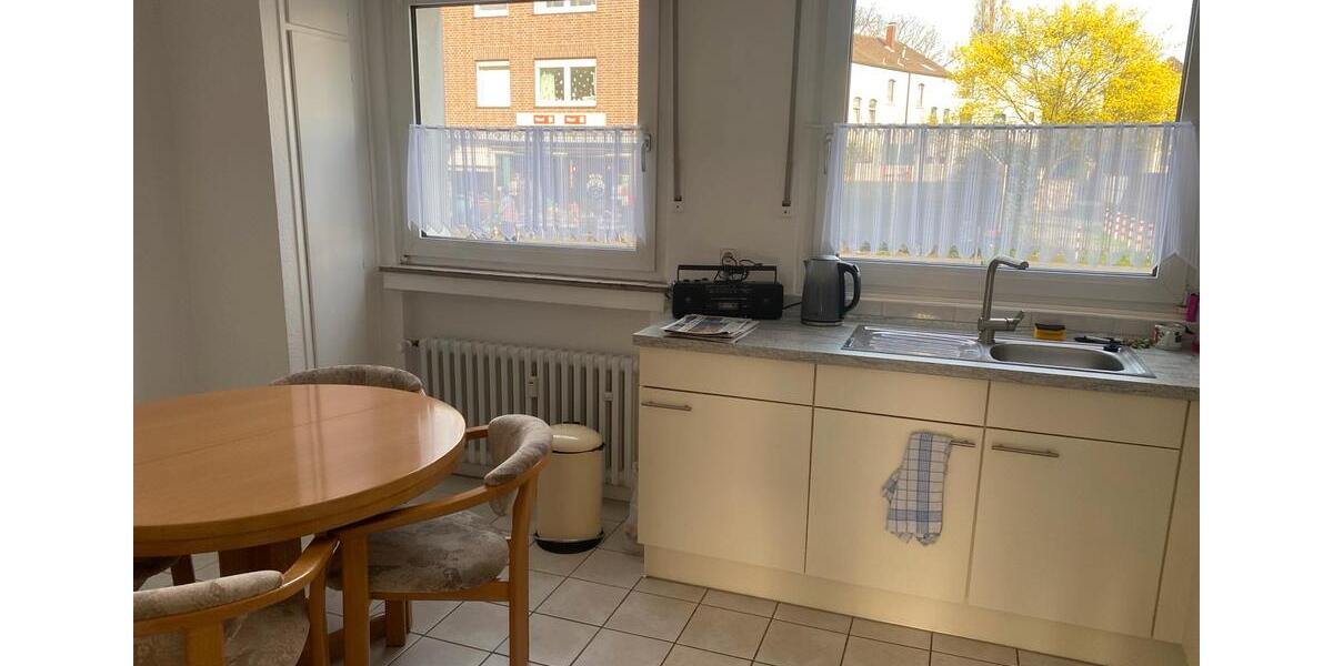 Hochparterre Oberhausen Alstaden - 4 Zimmer, 75 m&sup2;, 750&euro; | Angebot:26094746
