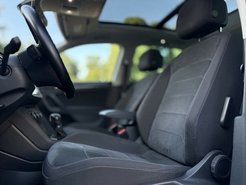 Tiguan R-Line / 4Motion / Pano / Kamera / AAC