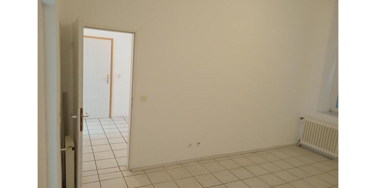 Etagenwohnung Düsseldorf Derendorf - 3 Zimmer, 93 m&sup2;, 299.000&euro; | Angebot:26951472
