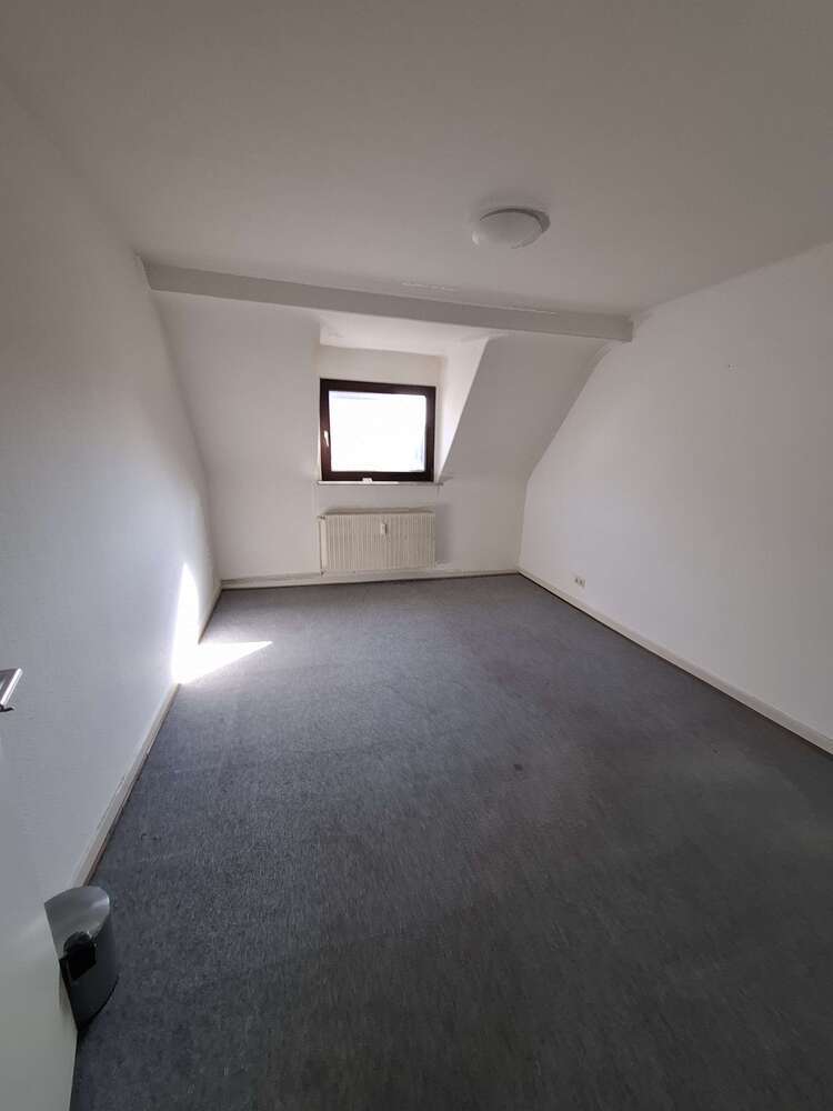 Wohnung zum Mieten in Duisburg 280 € 39 m²