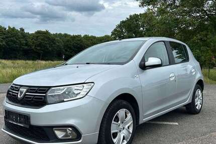 Dacia Sandero 82.000 km 3.990 &euro; Neukirchen-Vluyn 47506