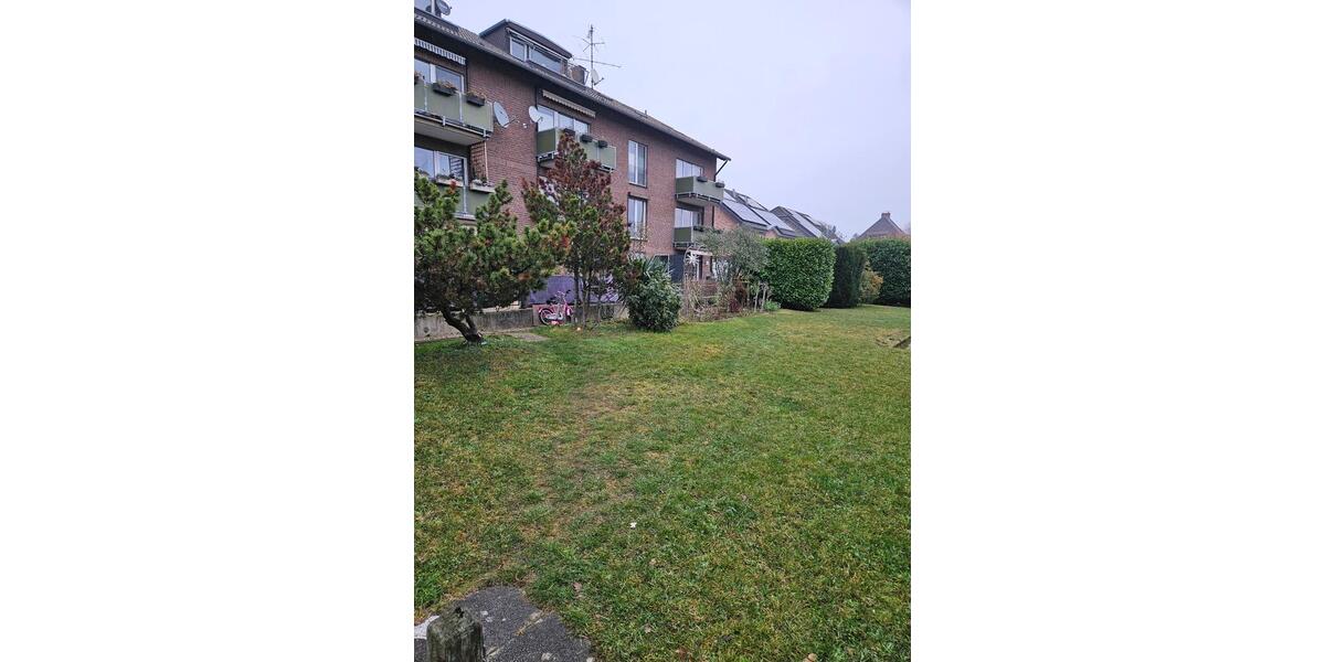 Dachgeschoßwohnung Duisburg Rheinhausen - 1 Zimmer, 40 m&sup2;, 320&euro; | Angebot:26444534