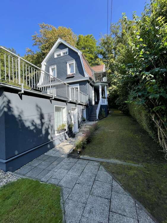 Haus zum Kaufen in Wuppertal 680.000 € 223 m²