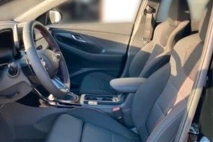 Hyundai i30 5.698 km 22.990 &euro; Essen 45139
