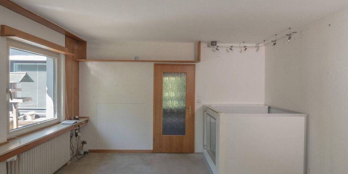 Einfamilienhaus Essen Bergerhausen - 8 Zimmer, 180 m&sup2;, 345.000&euro; | Angebot:26583846