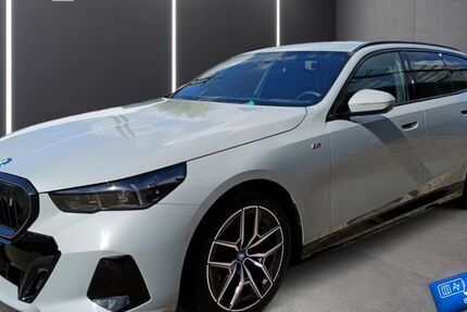 BMW i5 13.350 km 59.793 € Bottrop 46236