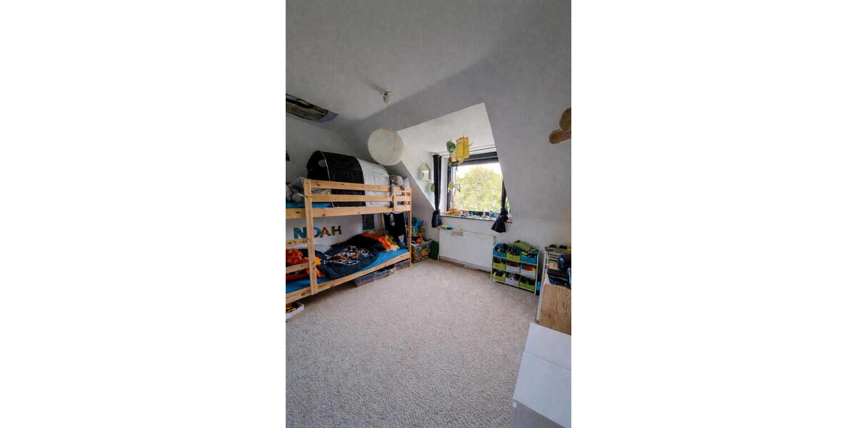 Dachgeschoßwohnung Essen Stadtbezirk IV - 3 Zimmer, 67 m&sup2;, 855&euro; | Angebot:26366523