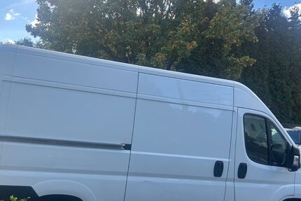 Peugeot Boxer 195.000 km 12.400 € Essen 45326