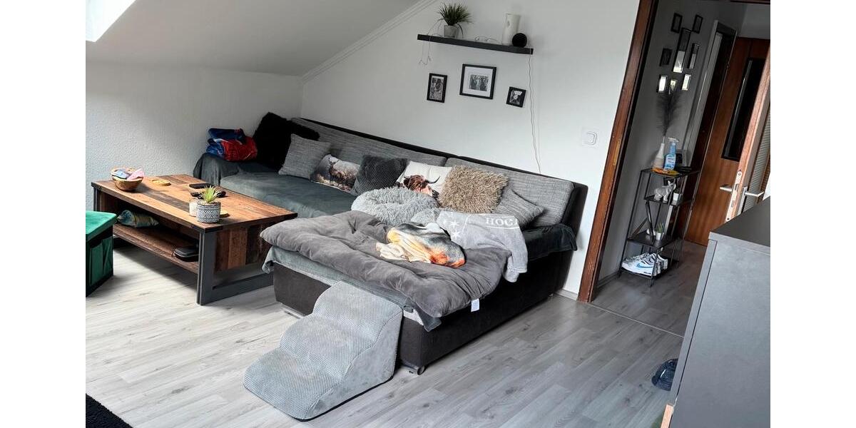 Dachgeschoßwohnung Gladbeck Brauck - 3 Zimmer, 58 m&sup2;, 609&euro; | Angebot:26374126