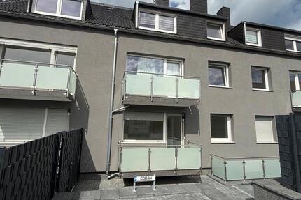 Wohnung Duisburg Mittelmeiderich - 2.5 Zimmer, 78 m&sup2;, 900&euro; | Angebot:26150948