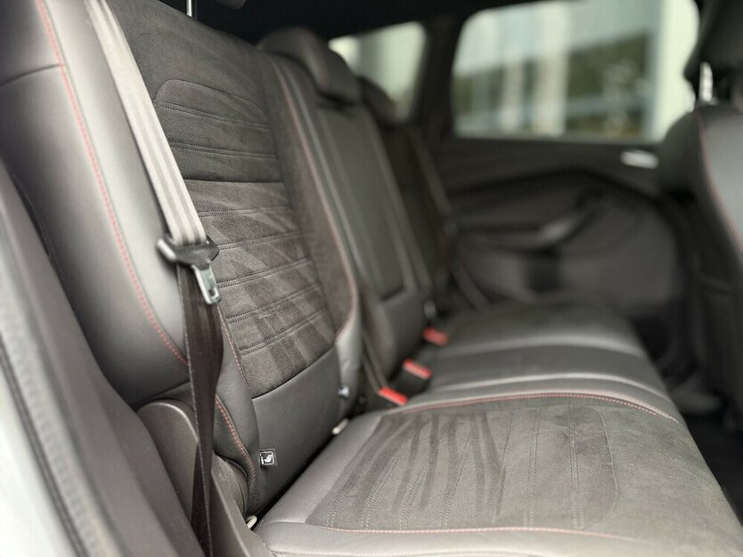 Kuga ST-Line KeylessGO Kamera